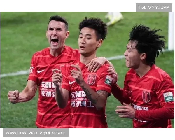 “中超豪门续约主力，打造冠军班底”，中超榜首